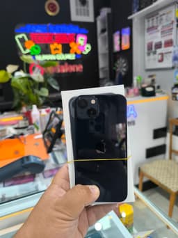 iPhone 13